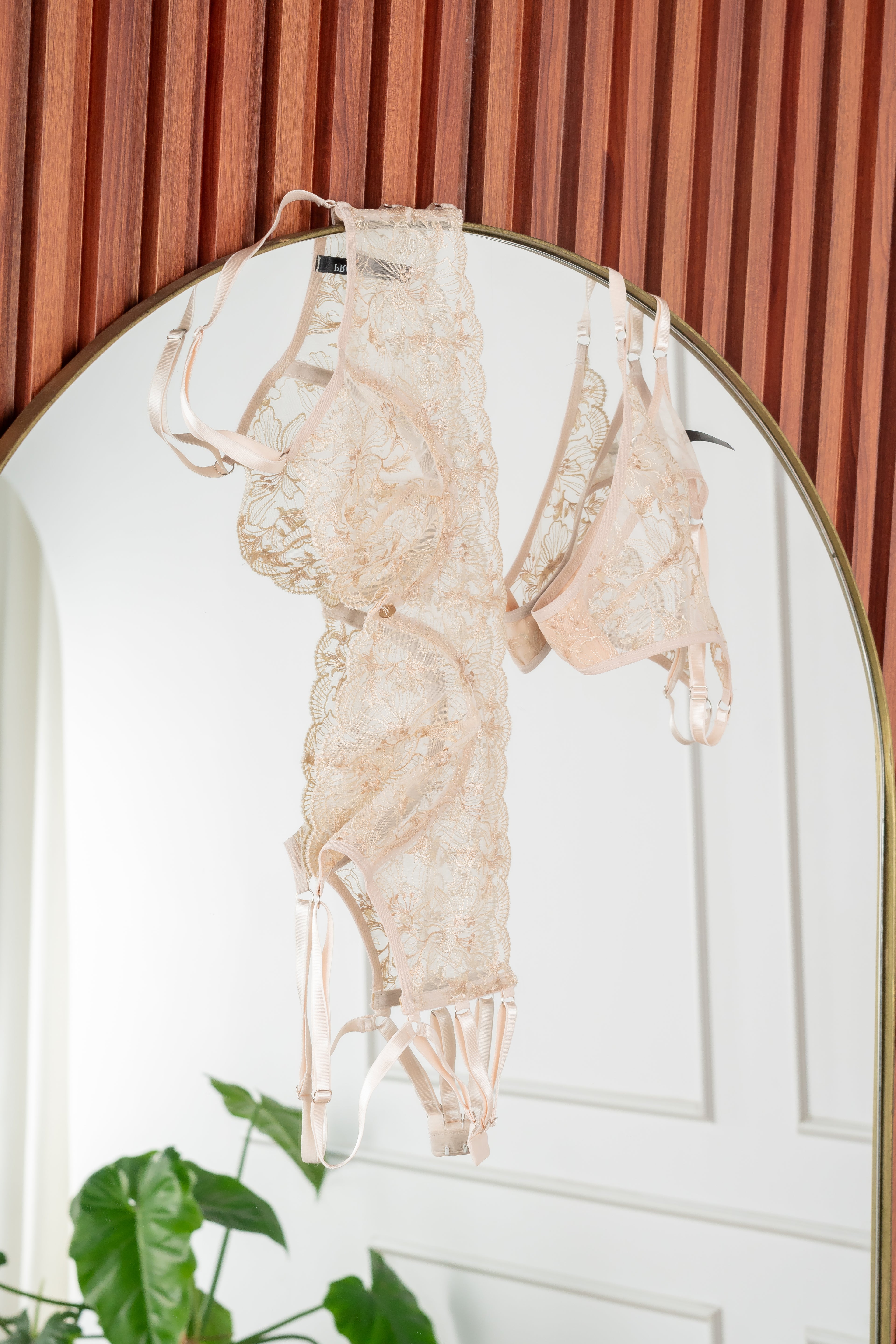 SET GIANNA BEIGE